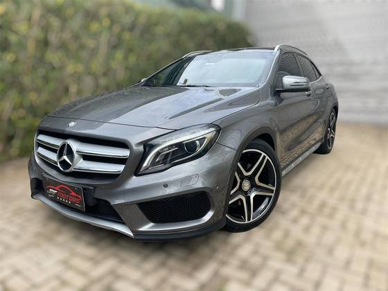 MERCEDES-BENZ GLA 250 2.0 16V TURBO GASOLINA SPORT 4P AUTOMÁTICO